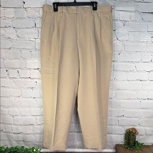 IZOD GOLF Classic Beige Men's Velvet Soft Modal Blend Cuffed Chinos 38/29 Pants
